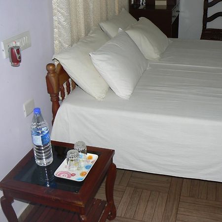 Aroma Home Stay Kochi Екстериор снимка