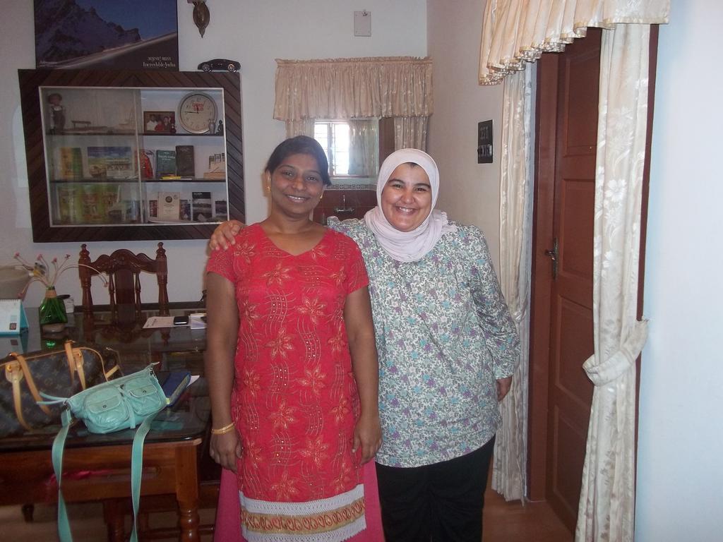 Aroma Home Stay Kochi Екстериор снимка