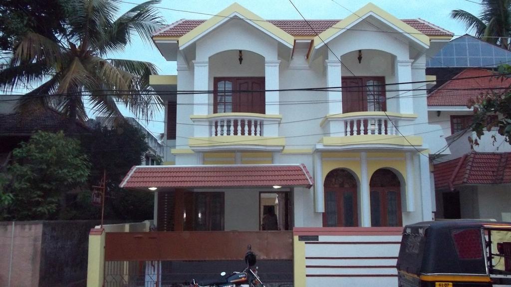 Aroma Home Stay Kochi Екстериор снимка