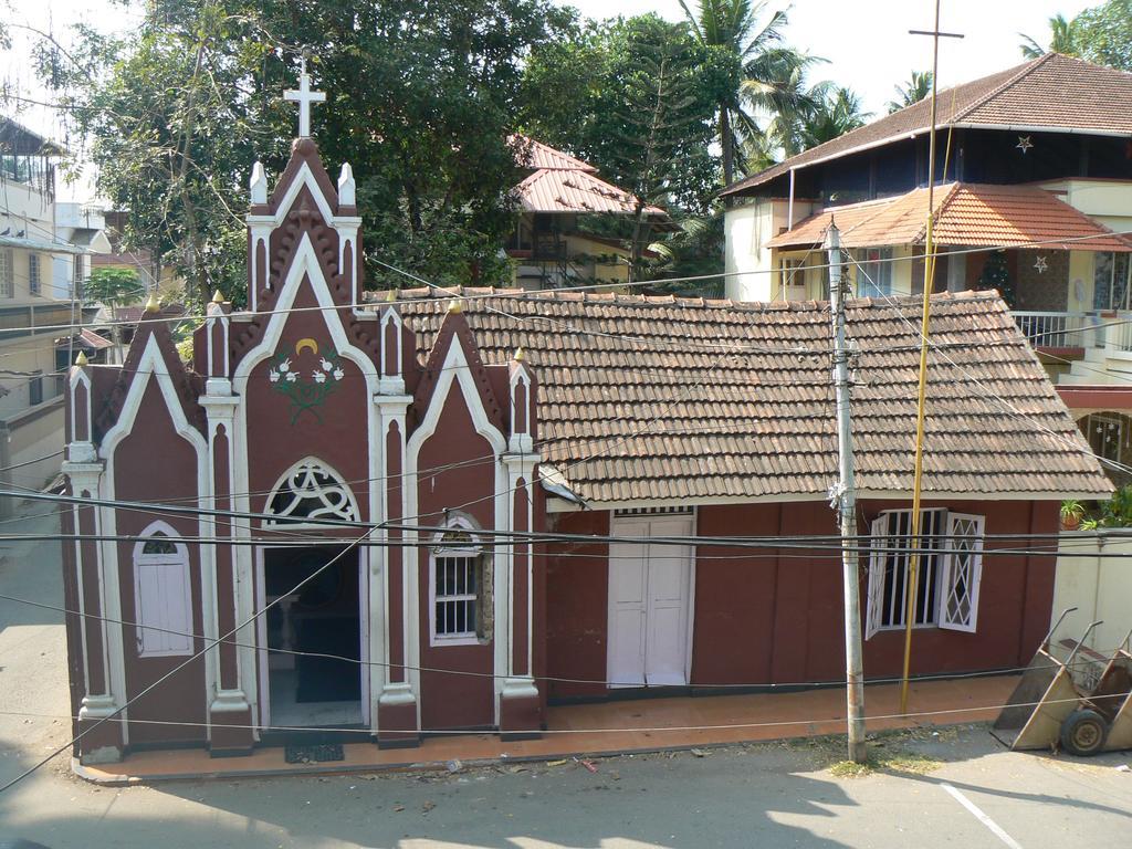 Aroma Home Stay Kochi Екстериор снимка