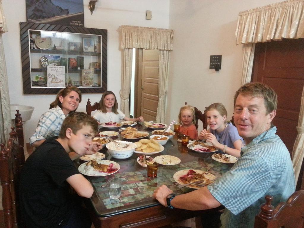 Aroma Home Stay Kochi Екстериор снимка